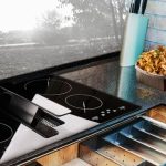 Płyta indukcyjna i ceramiczna– sprzedawco, mam pytanie…